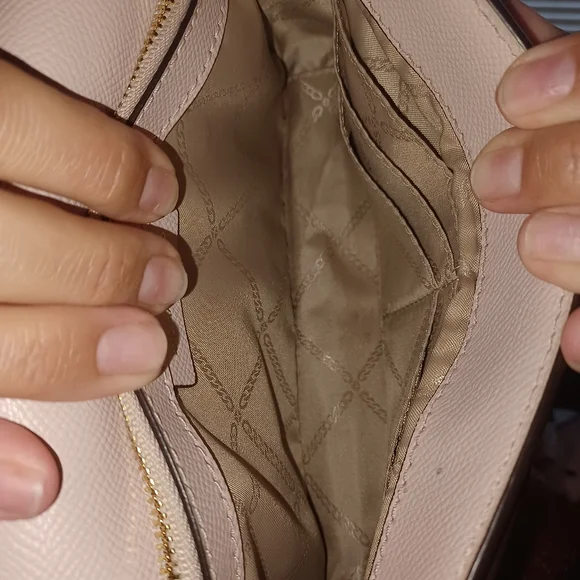 Michael Kors - Picture 4 of 4